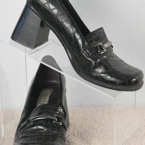 American Eagle Women's 8M Square Toe Pump Block